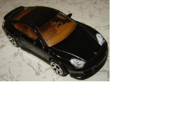 Matchbox 2001 PORSCHE 911 TURBO