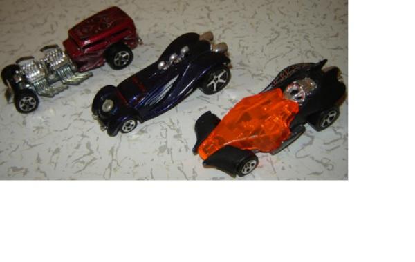 Hotwheels 3 ADET