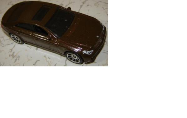 Matchbox  2005  MERCEDES-BENZ  CLS500