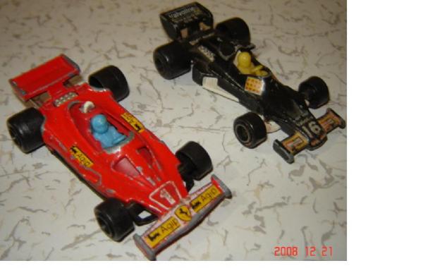 Majorette FERRARI 312 T2 1/50 No:232 ve SHADOW DN5 1/50 No: 243